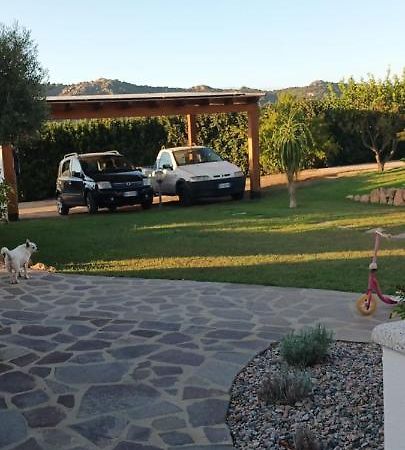 Apartament Casa Marta Enas Zewnętrze zdjęcie