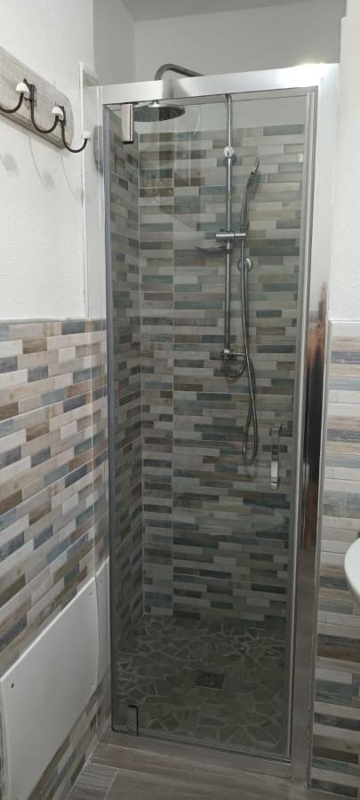 Apartament Casa Marta Enas Zewnętrze zdjęcie